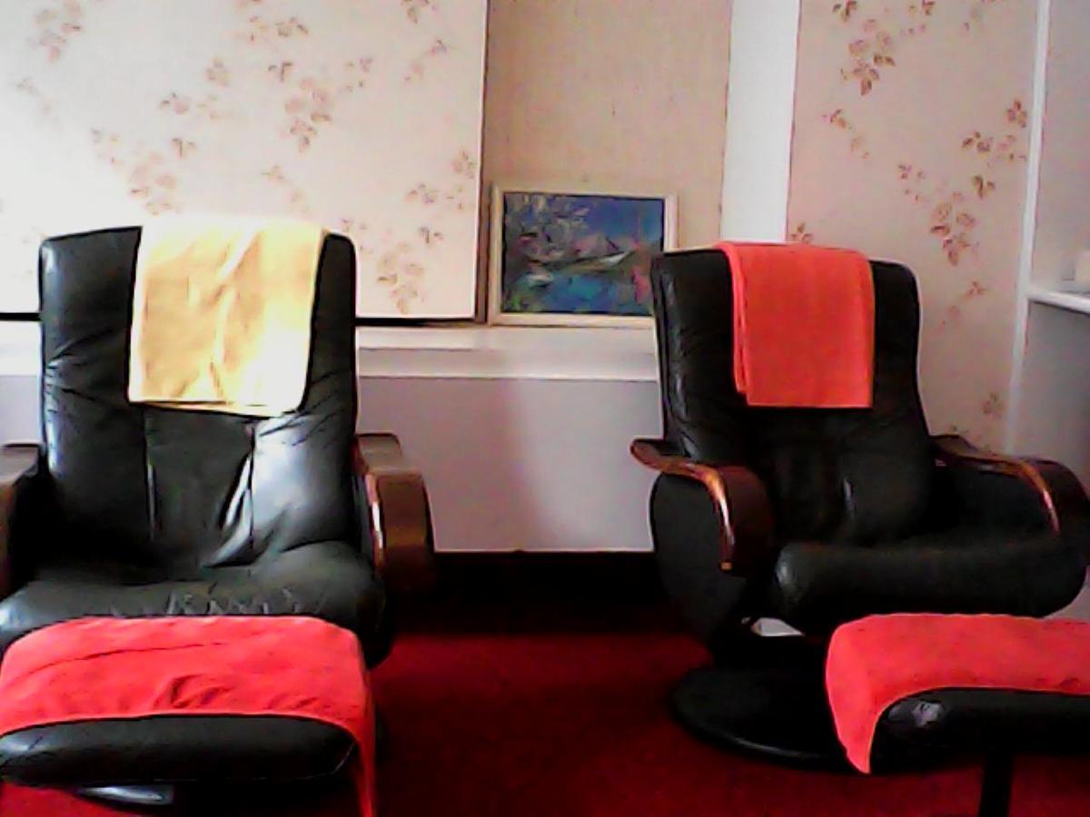 Royal Garden Home Hotel Банкок Екстериор снимка